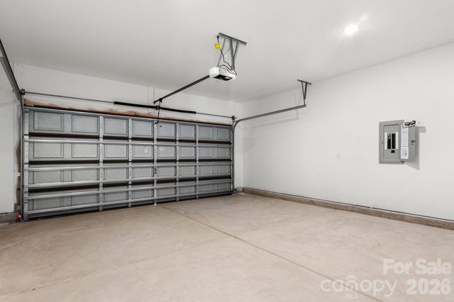 114 Indian Wells Court, Harmony, NC 28634