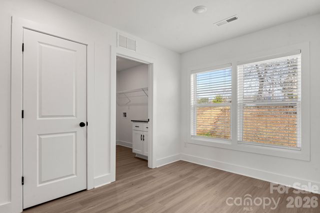 114 Indian Wells Court, Harmony, NC 28634