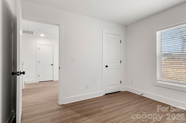 114 Indian Wells Court, Harmony, NC 28634