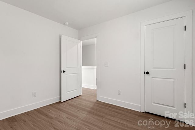 114 Indian Wells Court, Harmony, NC 28634