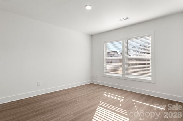 114 Indian Wells Court, Harmony, NC 28634