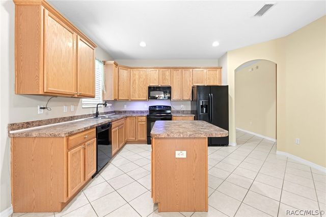 699 Winthrop Drive, Spring Hill, FL 34609