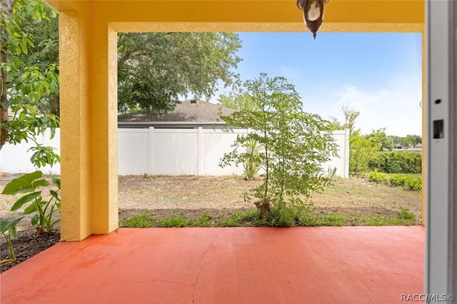 699 Winthrop Drive, Spring Hill, FL 34609
