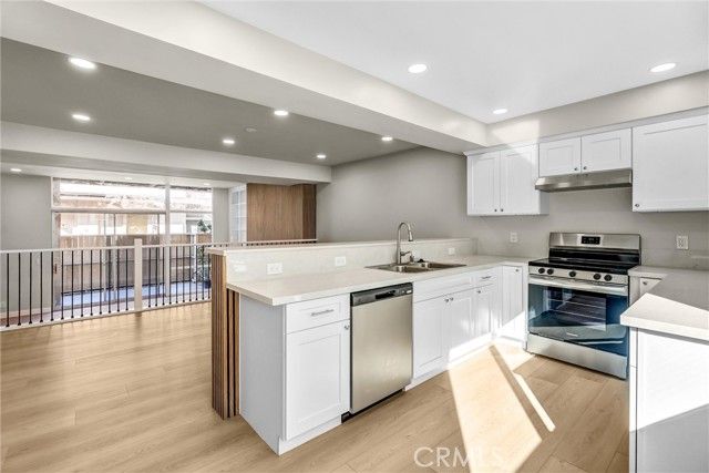 5348 Fairview Boulevard 3, Ladera Heights, CA 90056