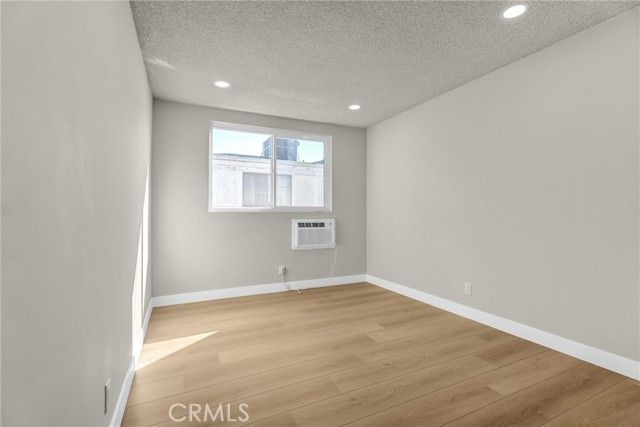 5348 Fairview Boulevard 3, Ladera Heights, CA 90056