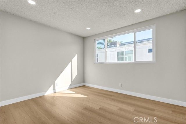 5348 Fairview Boulevard 3, Ladera Heights, CA 90056