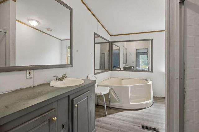 203 Northern Trails Drive, Soddy Daisy, TN 37379