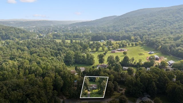 203 Northern Trails Drive, Soddy Daisy, TN 37379