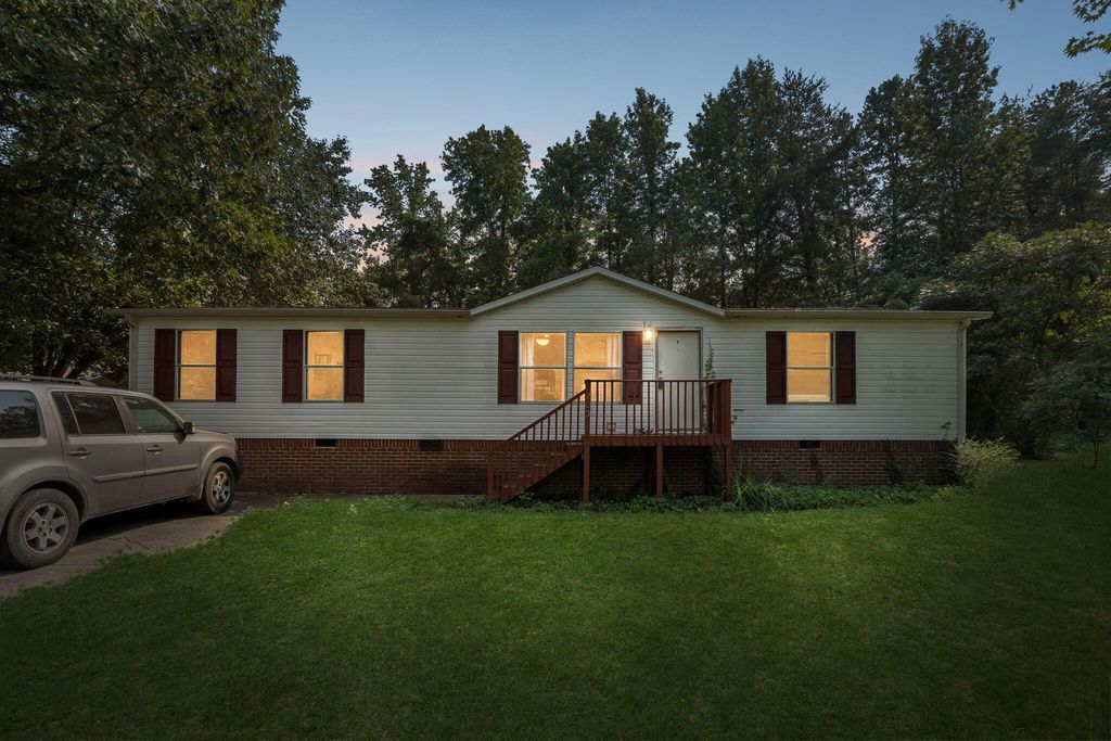 203 Northern Trails Drive, Soddy Daisy, TN 37379