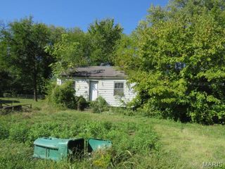 1633 N 50th Street, East St Louis, IL 62204