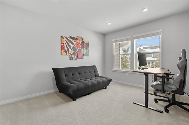 4128 Enclave Way, Kalamazoo, MI 49006