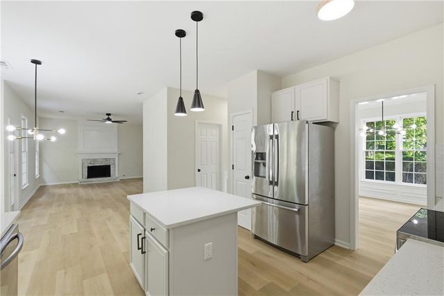 682 Mountain Oaks, Stone Mountain, GA 30087