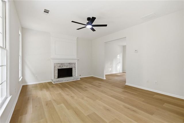682 Mountain Oaks, Stone Mountain, GA 30087