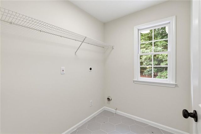682 Mountain Oaks, Stone Mountain, GA 30087