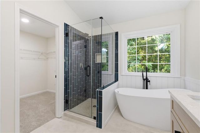 682 Mountain Oaks, Stone Mountain, GA 30087