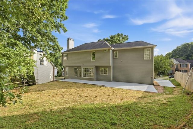 682 Mountain Oaks, Stone Mountain, GA 30087