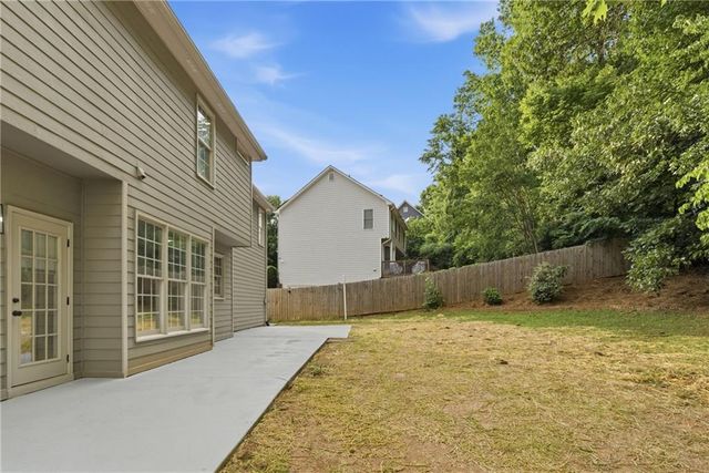 682 Mountain Oaks, Stone Mountain, GA 30087