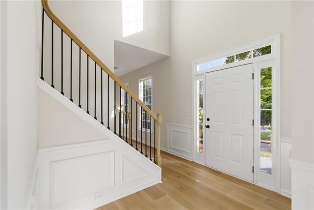 682 Mountain Oaks, Stone Mountain, GA 30087