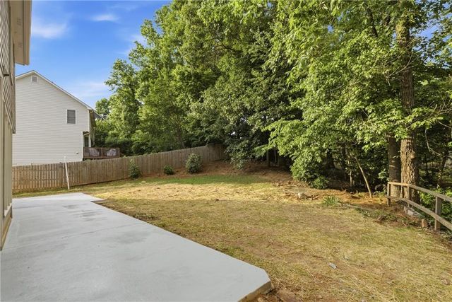 682 Mountain Oaks, Stone Mountain, GA 30087
