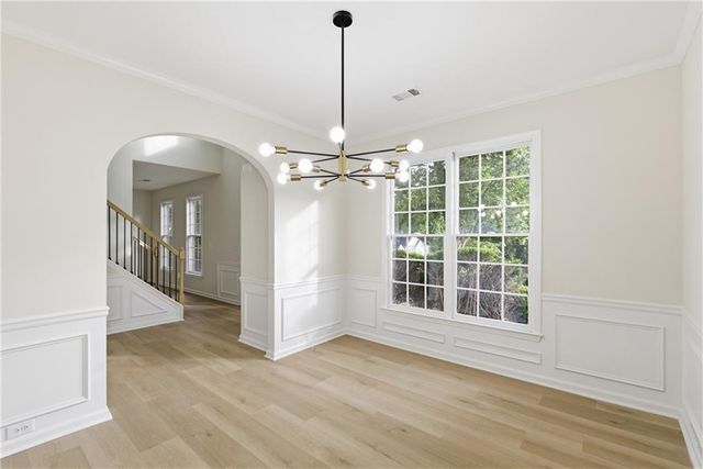 682 Mountain Oaks, Stone Mountain, GA 30087