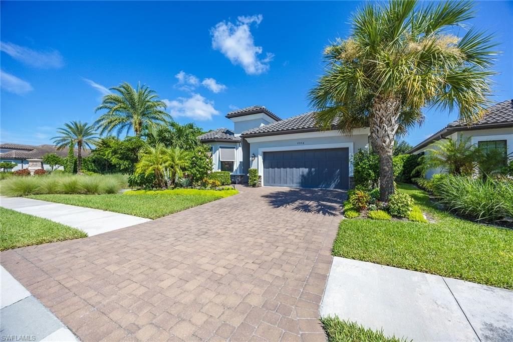 9356 Montelanico LOOP, NAPLES, FL 34119 — exterior