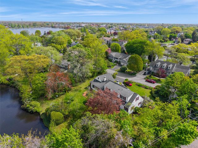 50 Belton Road, Babylon, NY 11702