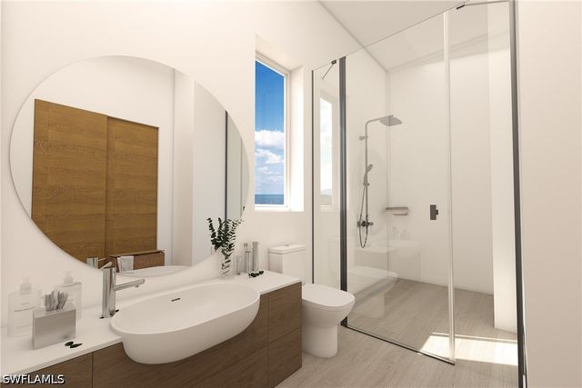 31 Pelican ST W, Naples, FL 34113