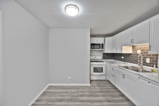 5343 Waterbury Court 2403, Crestwood, IL 60418