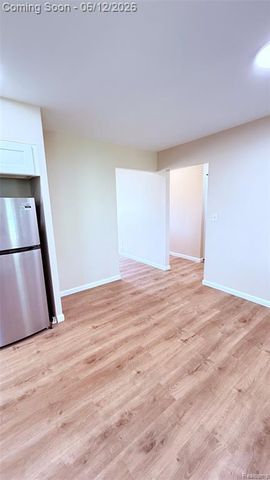 13051 Iowa Drive, Warren, MI 48088