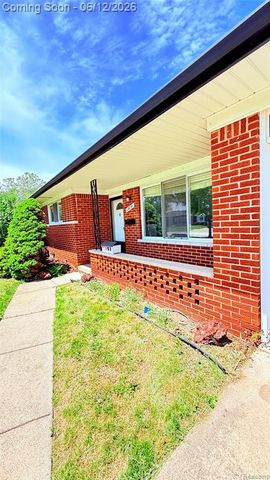 13051 Iowa Drive, Warren, MI 48088