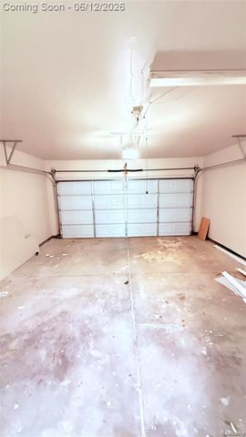 13051 Iowa Drive, Warren, MI 48088
