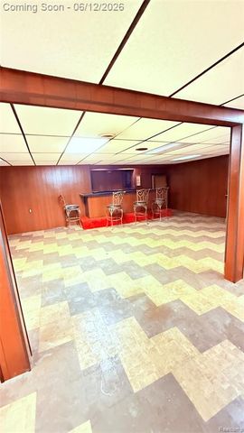 13051 Iowa Drive, Warren, MI 48088