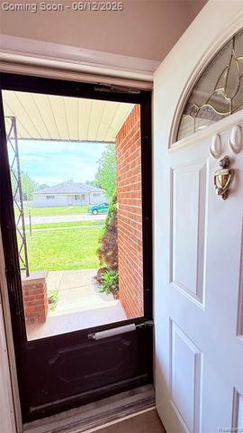 13051 Iowa Drive, Warren, MI 48088