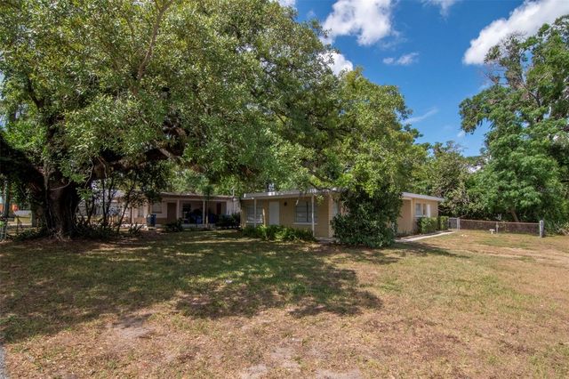 126 KINGSWAY ROAD, Brandon, FL 33510