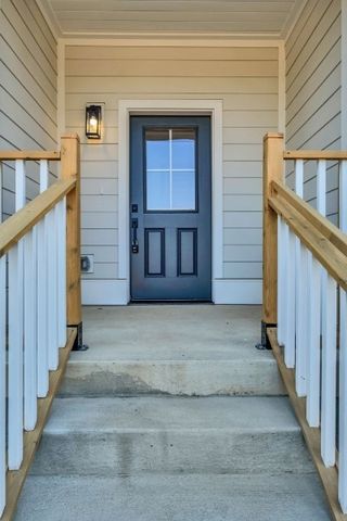 2019 Maple View Ln, Nashville, TN 37207
