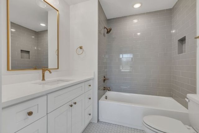 2019 Maple View Ln, Nashville, TN 37207