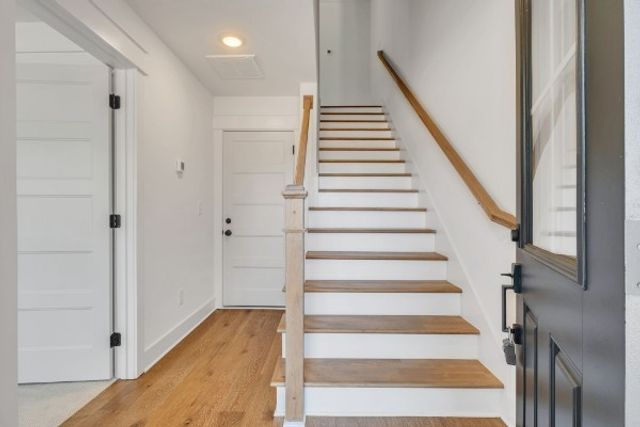 2019 Maple View Ln, Nashville, TN 37207