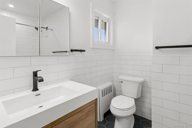 100 Westbury Avenue, Plainview, NY 11803