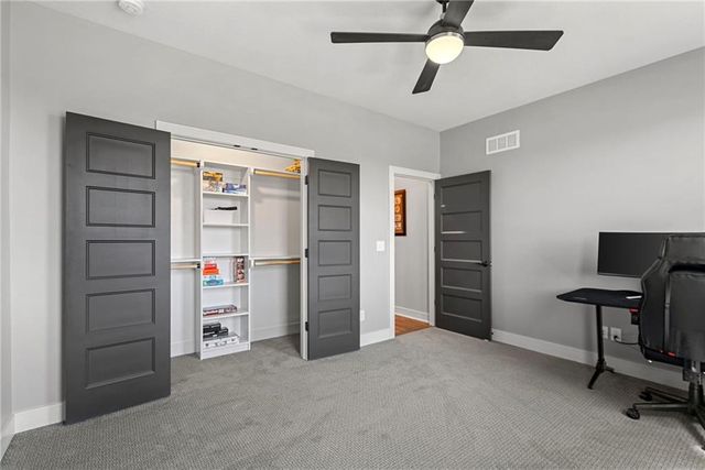 1013 Old Hickory Road, Greenwood, MO 64034