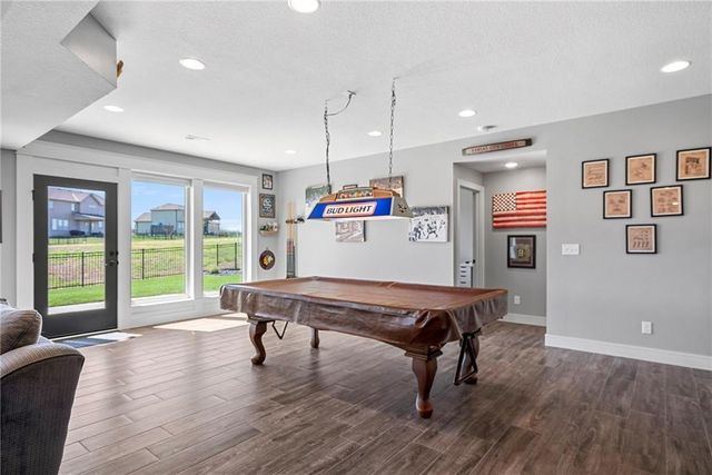 1013 Old Hickory Road, Greenwood, MO 64034