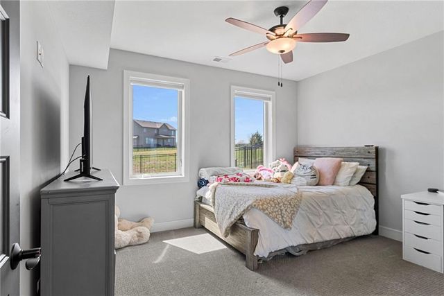 1013 Old Hickory Road, Greenwood, MO 64034