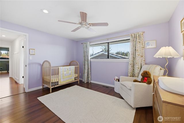 704 Fir Park Lane, Fircrest, WA 98466