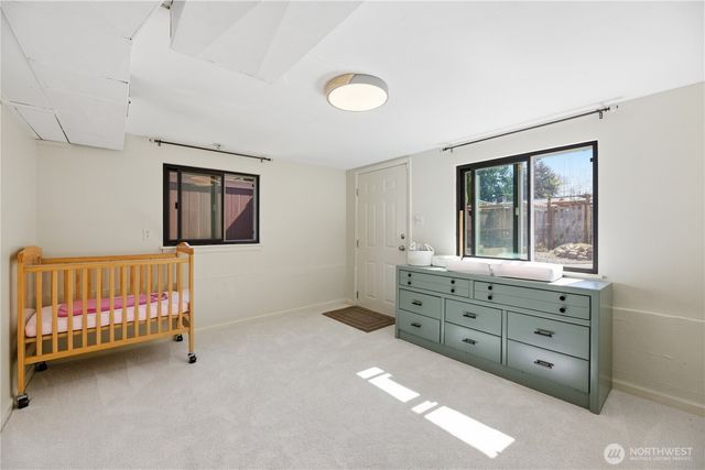 704 Fir Park Lane, Fircrest, WA 98466