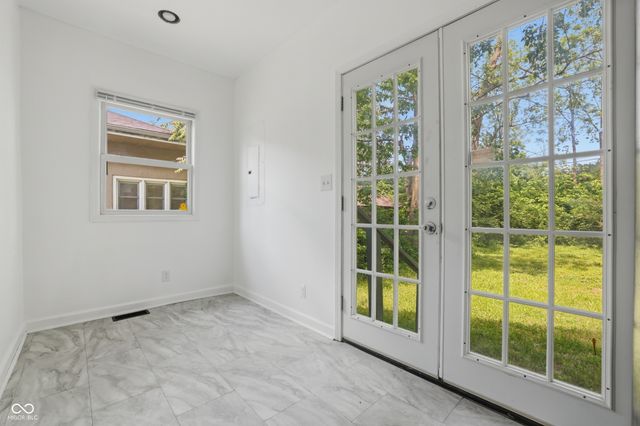 3565 Evergreen Avenue, Indianapolis, IN 46205