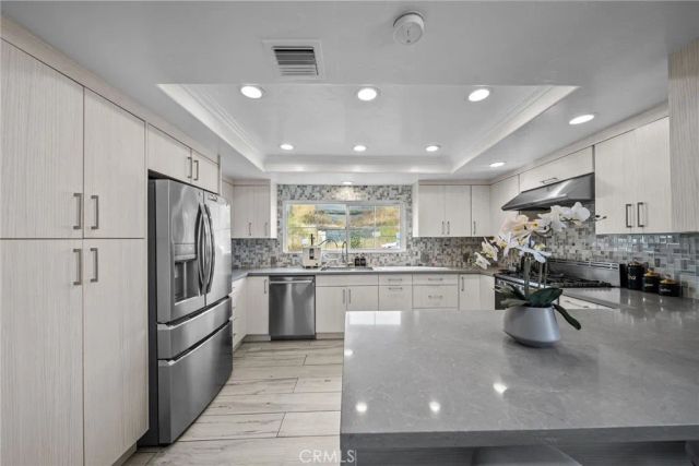 5156 Campo, Woodland Hills, CA 91364