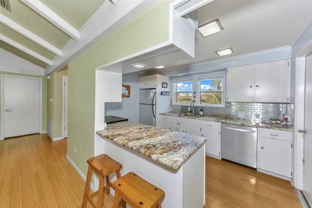 103 Robin Avenue, Weatherford, TX 76086