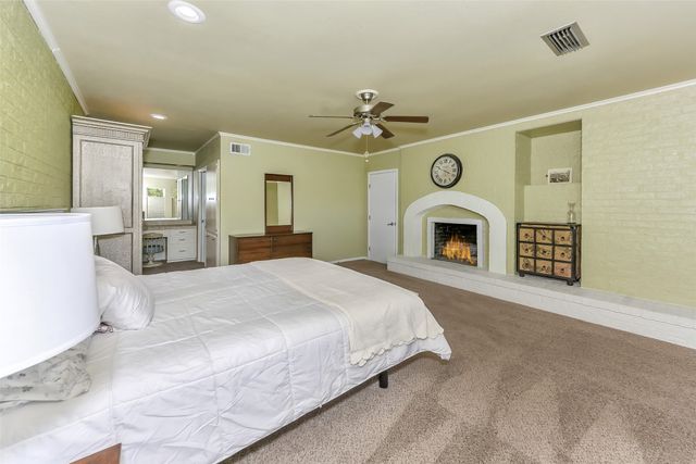 103 Robin Avenue, Weatherford, TX 76086