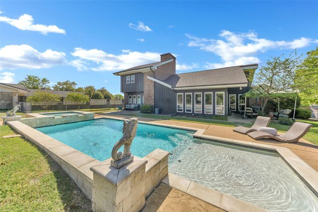 103 Robin Avenue, Weatherford, TX 76086