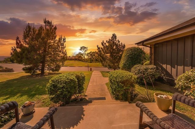 103 Robin Avenue, Weatherford, TX 76086