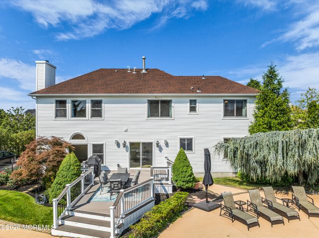 1 Blue Point Cove, Oceanport, NJ 07757